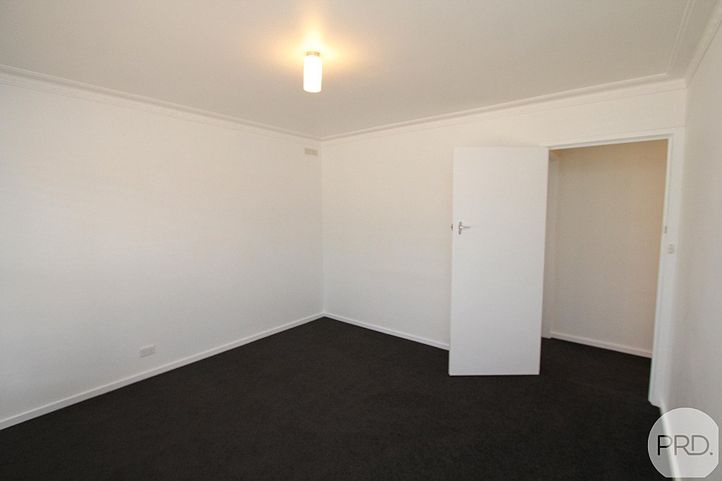 271 Vickers Street SEBASTOPOL 8
