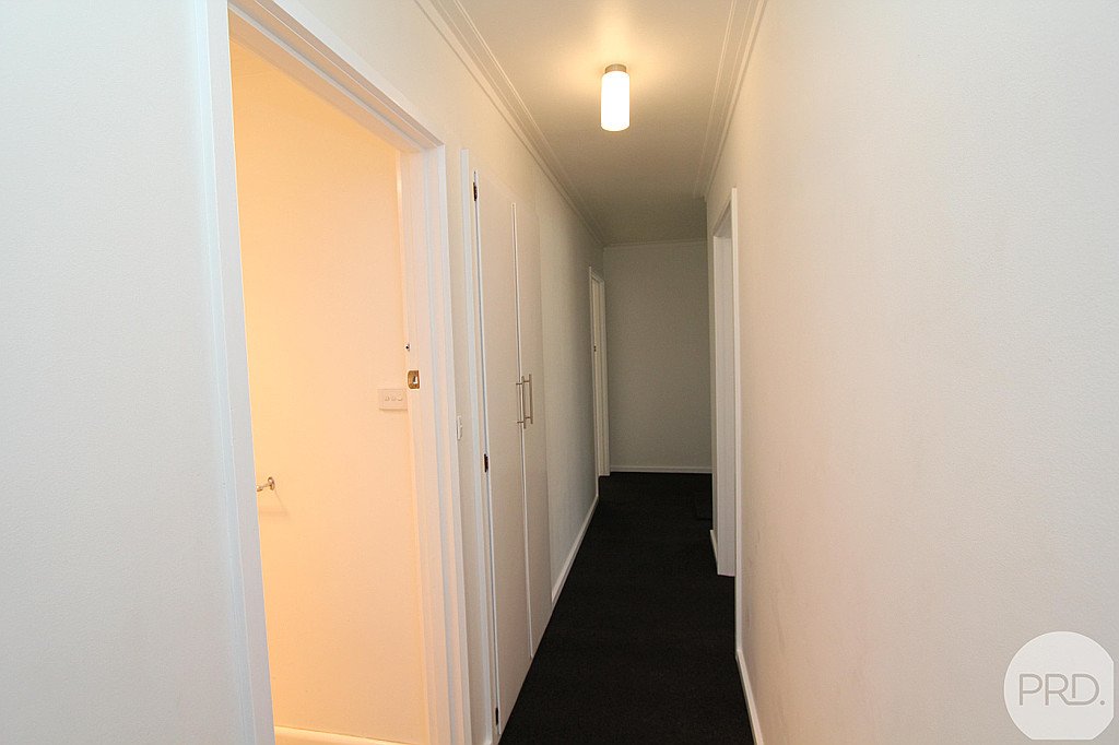 271 Vickers Street SEBASTOPOL 12
