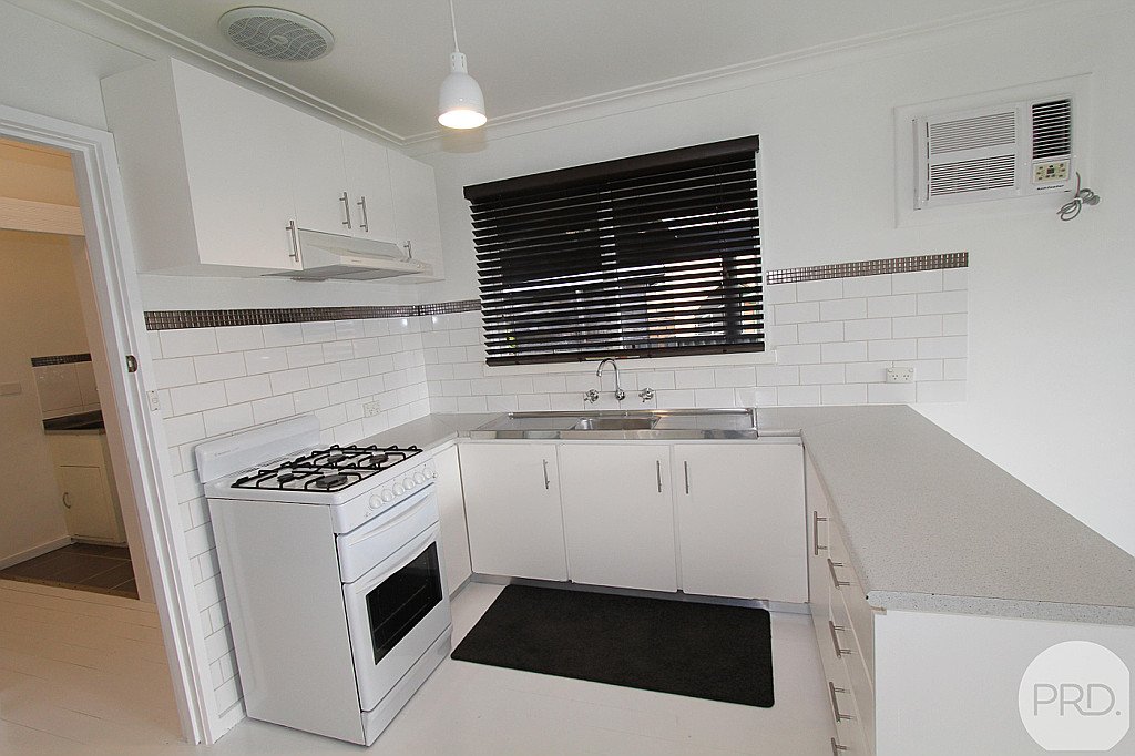 271 Vickers Street SEBASTOPOL 15