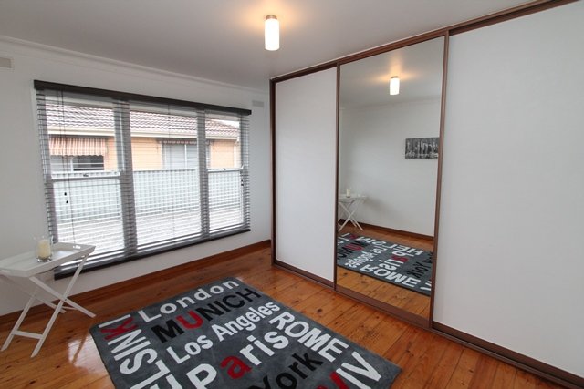 271 Vickers Street SEBASTOPOL 10