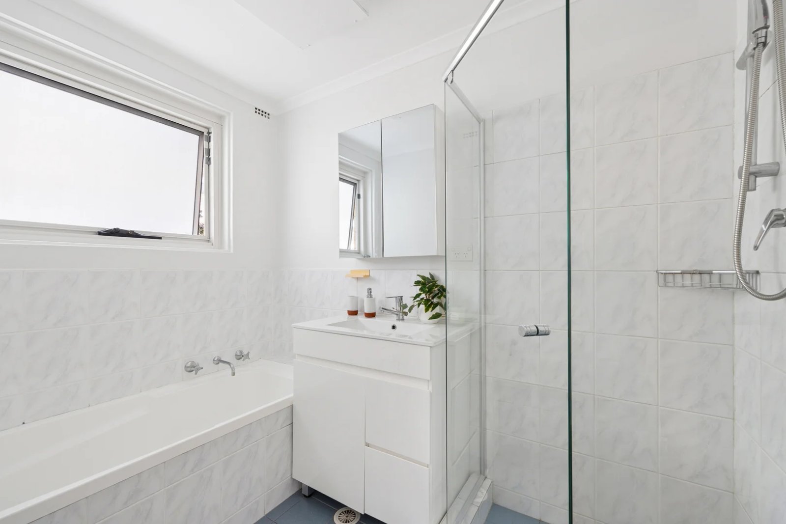27/10 Alexander Street COOGEE 10