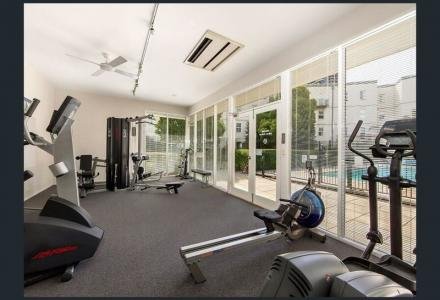 Gallery: 27/106 Southbank Boulevard
