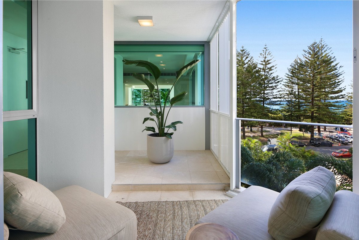 27/106 The Esplanade Burleigh Heads 14