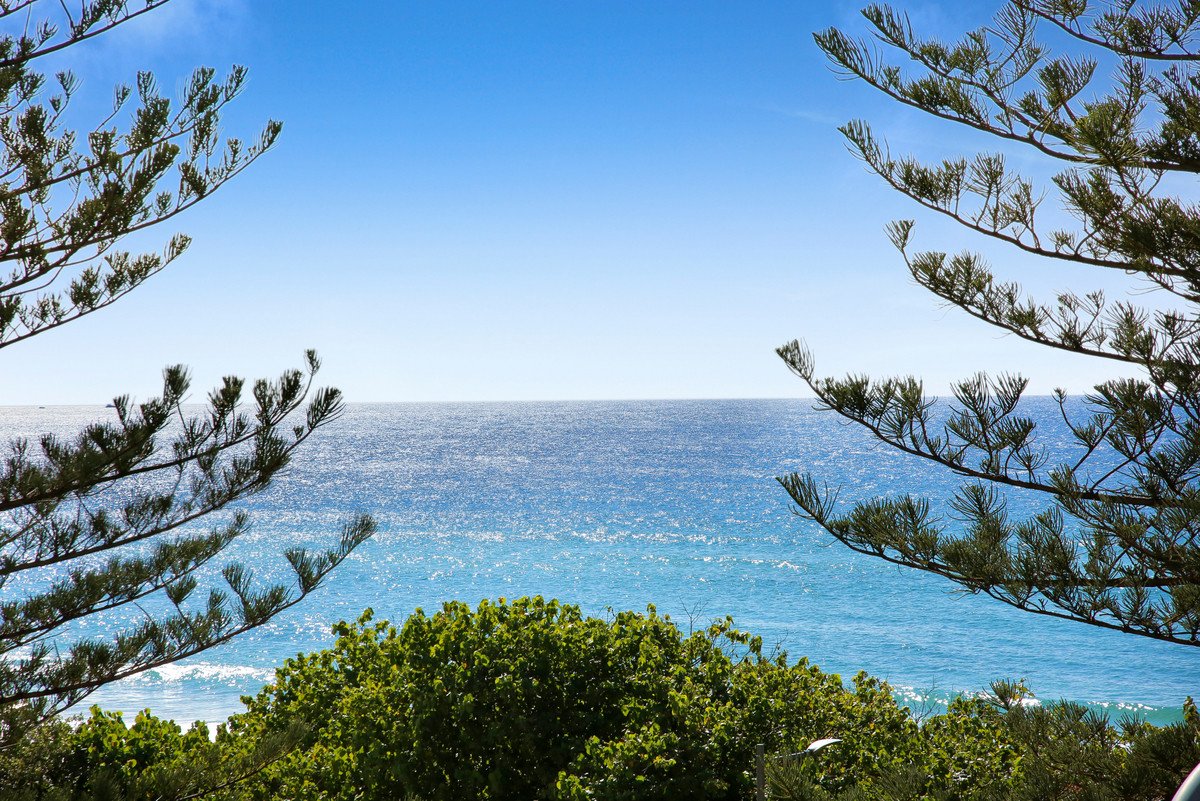 27/106 The Esplanade Burleigh Heads 28