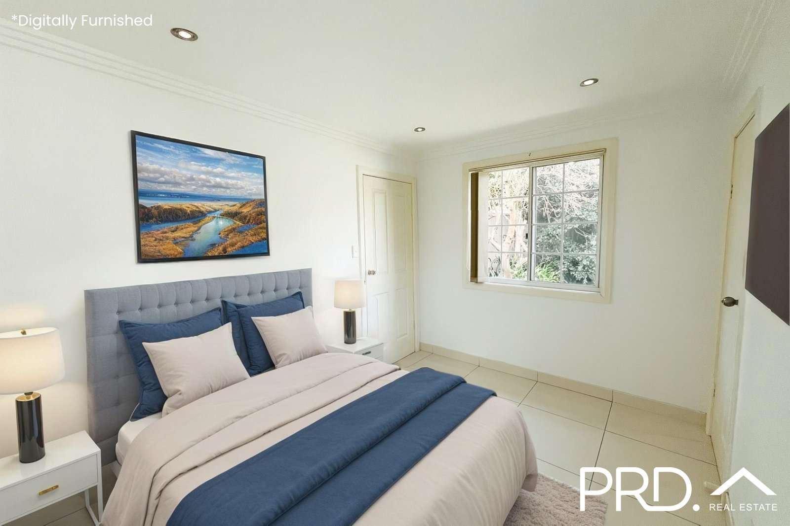 2/711 Henry Lawson Drive EAST HILLS 4