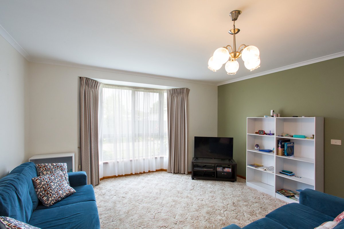 Gallery: 2/711 Ripon Street