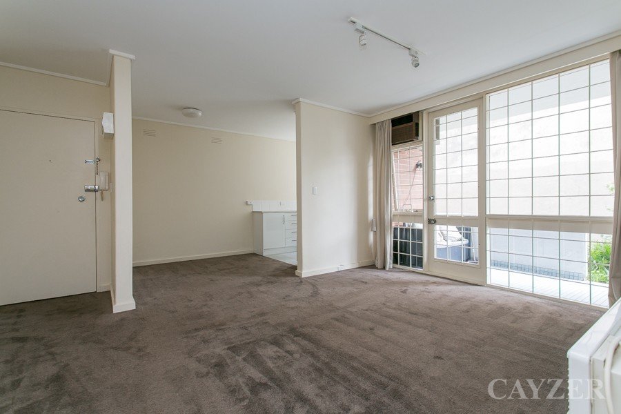 Gallery: 27/12 Clyde Street