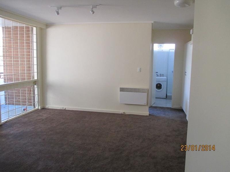 Gallery: 27/12 Clyde Street