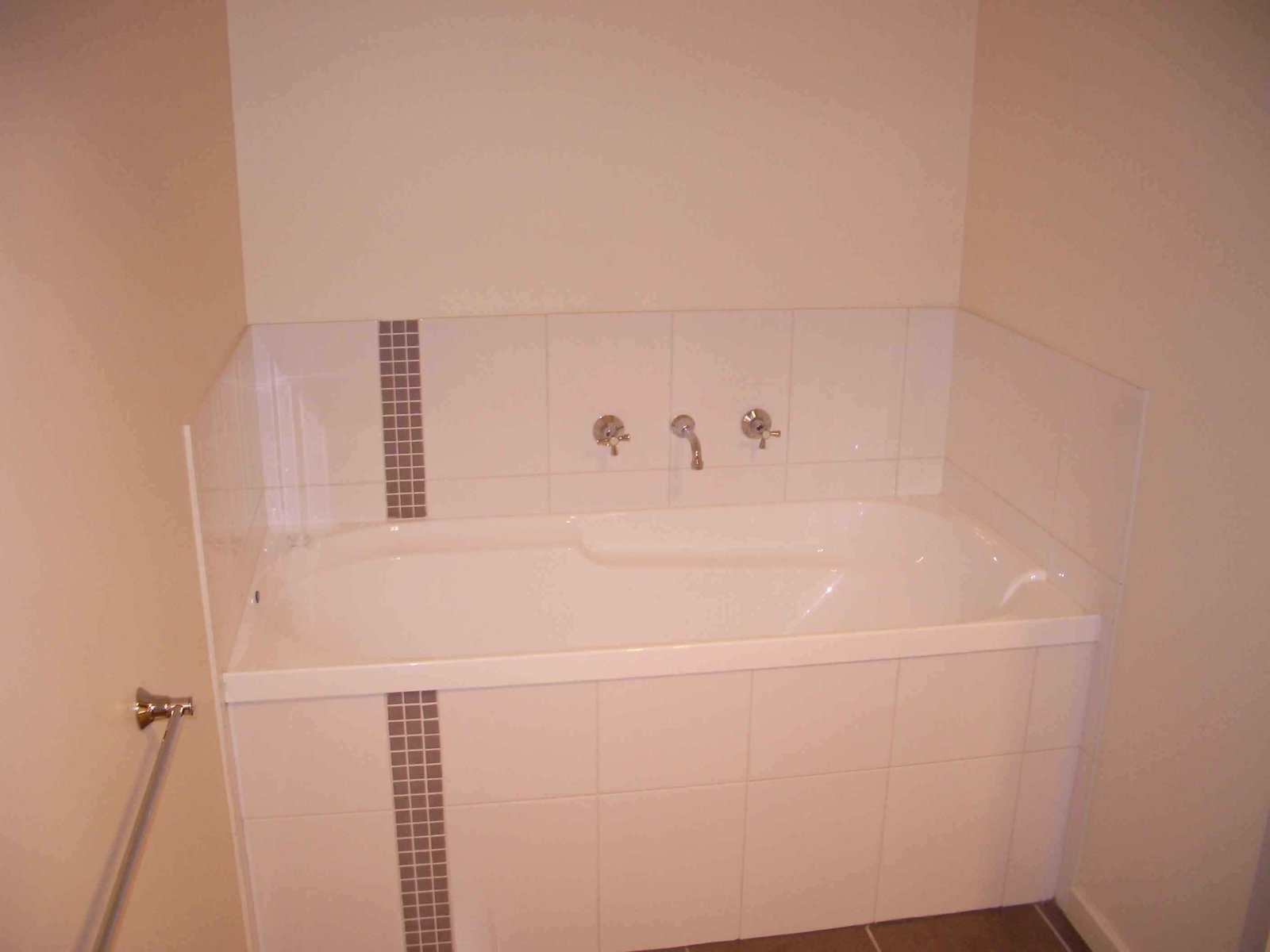 2/712 Geelong Road MOUNT CLEAR 5