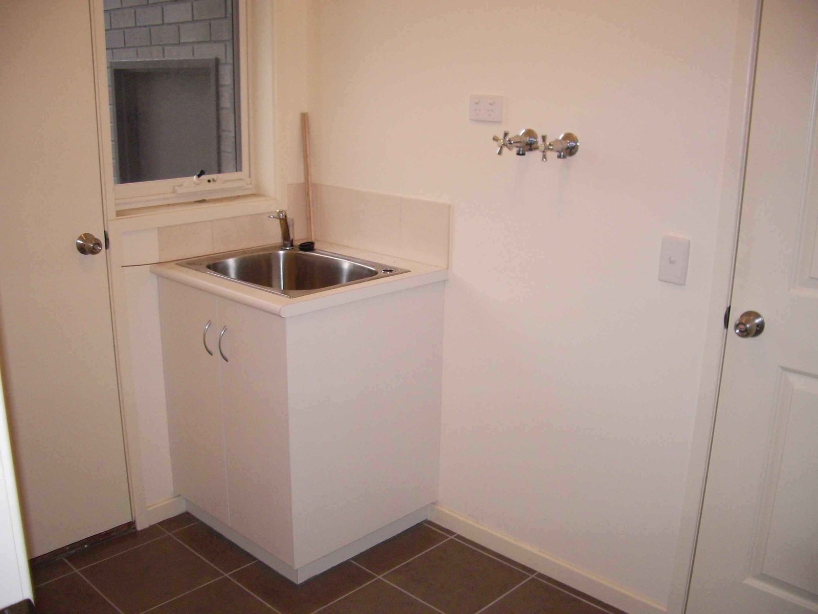 2/712 Geelong Road MOUNT CLEAR 9