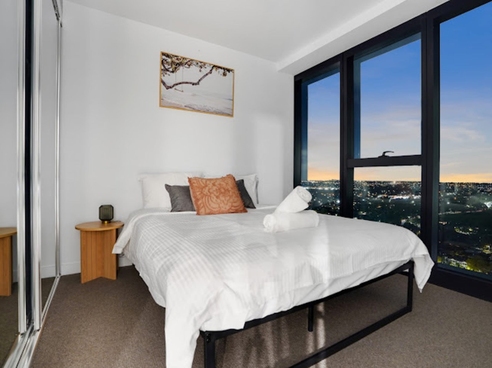 Gallery: 2713/828 Whitehorse Road