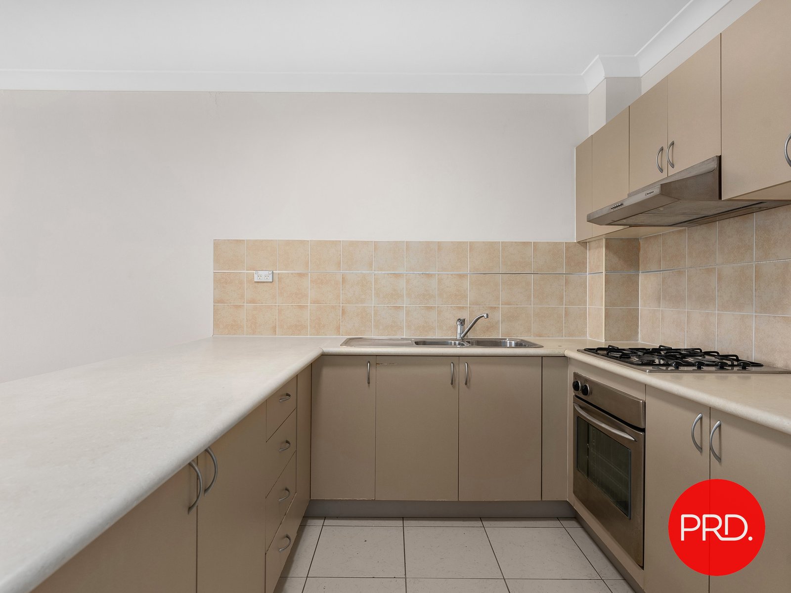 27/14-18 Fourth Avenue BLACKTOWN 3