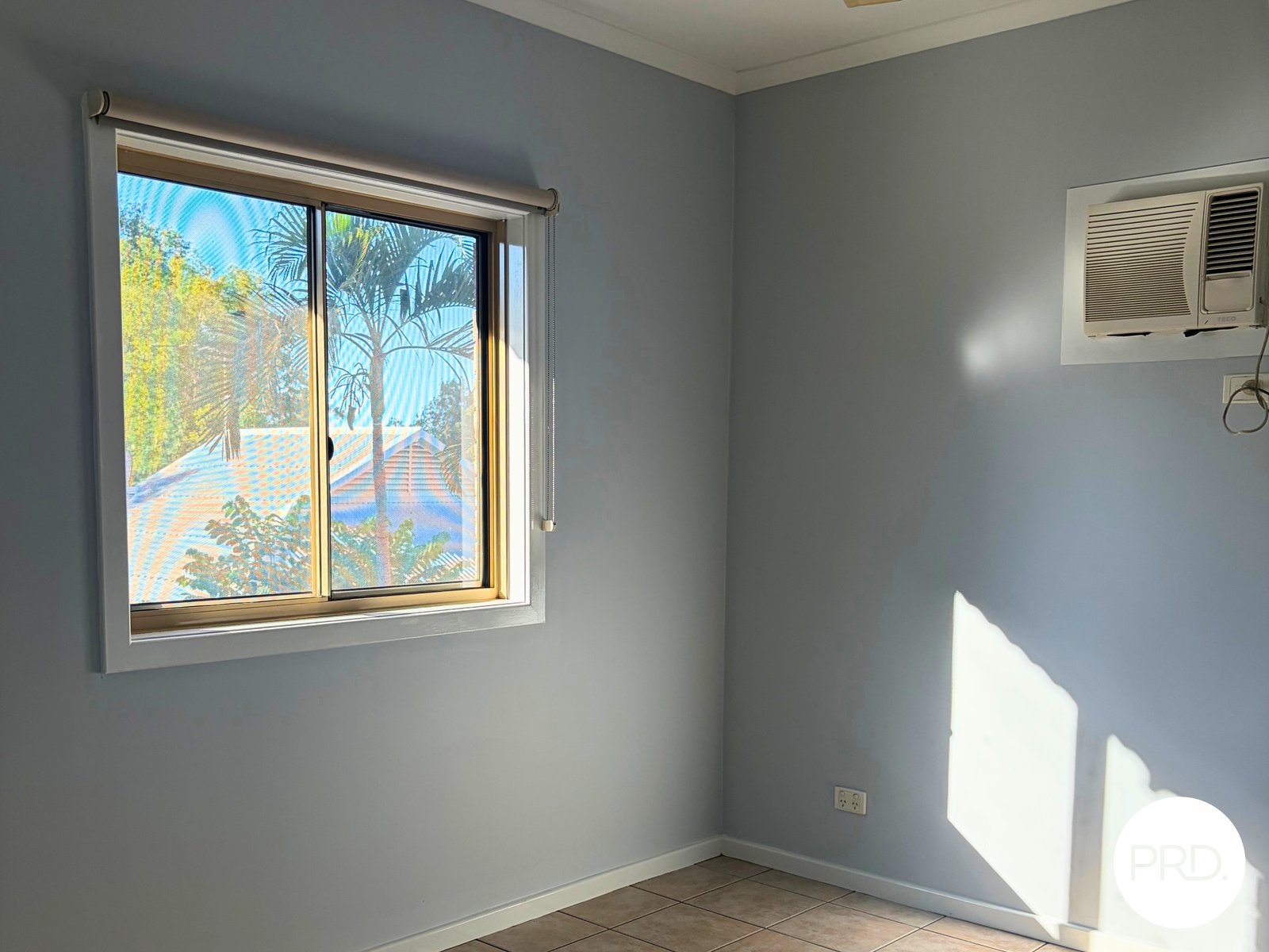 27/17 Dora Street BROOME 4