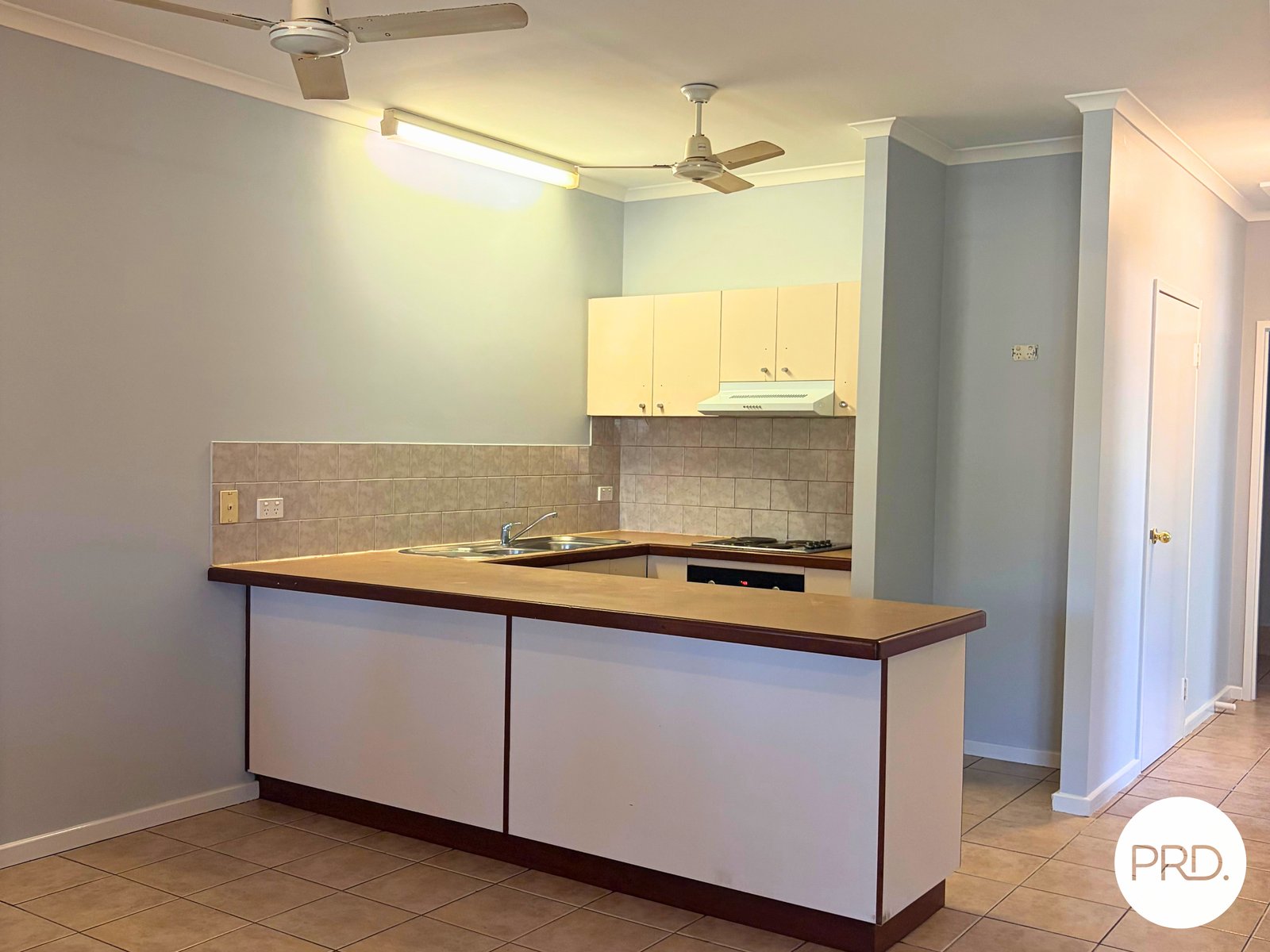 27/17 Dora Street BROOME 6