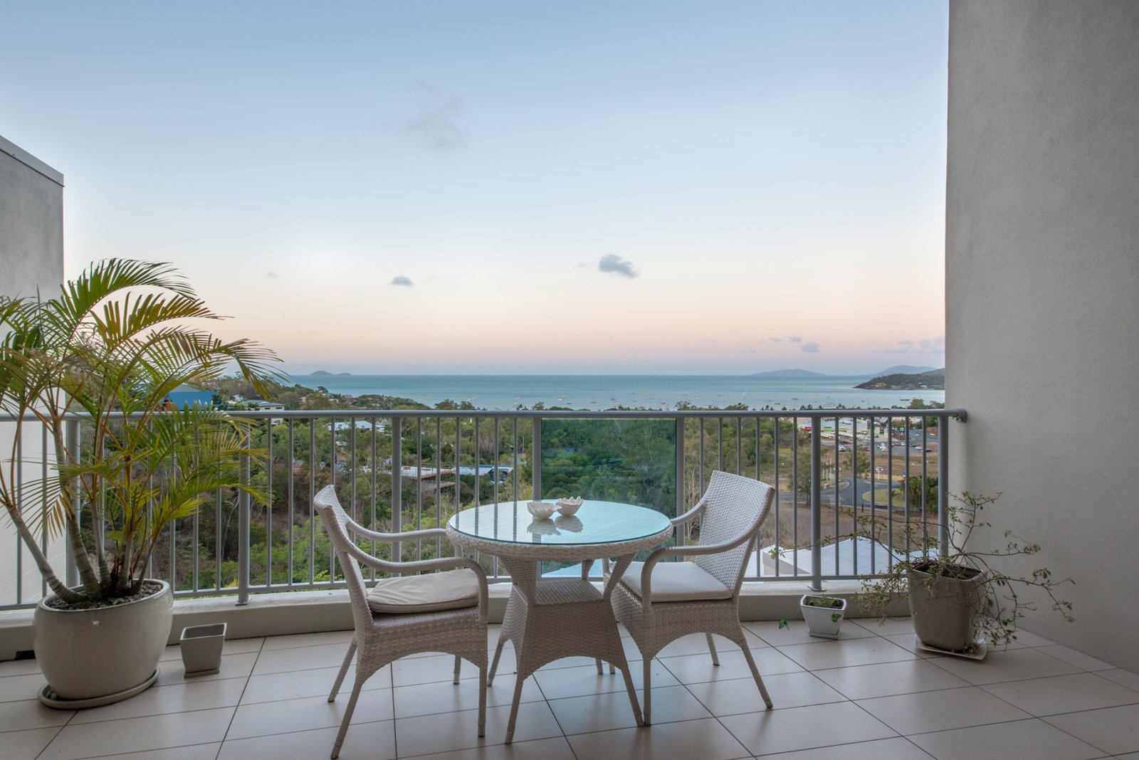 27/18-34 Raintree Place AIRLIE BEACH 4