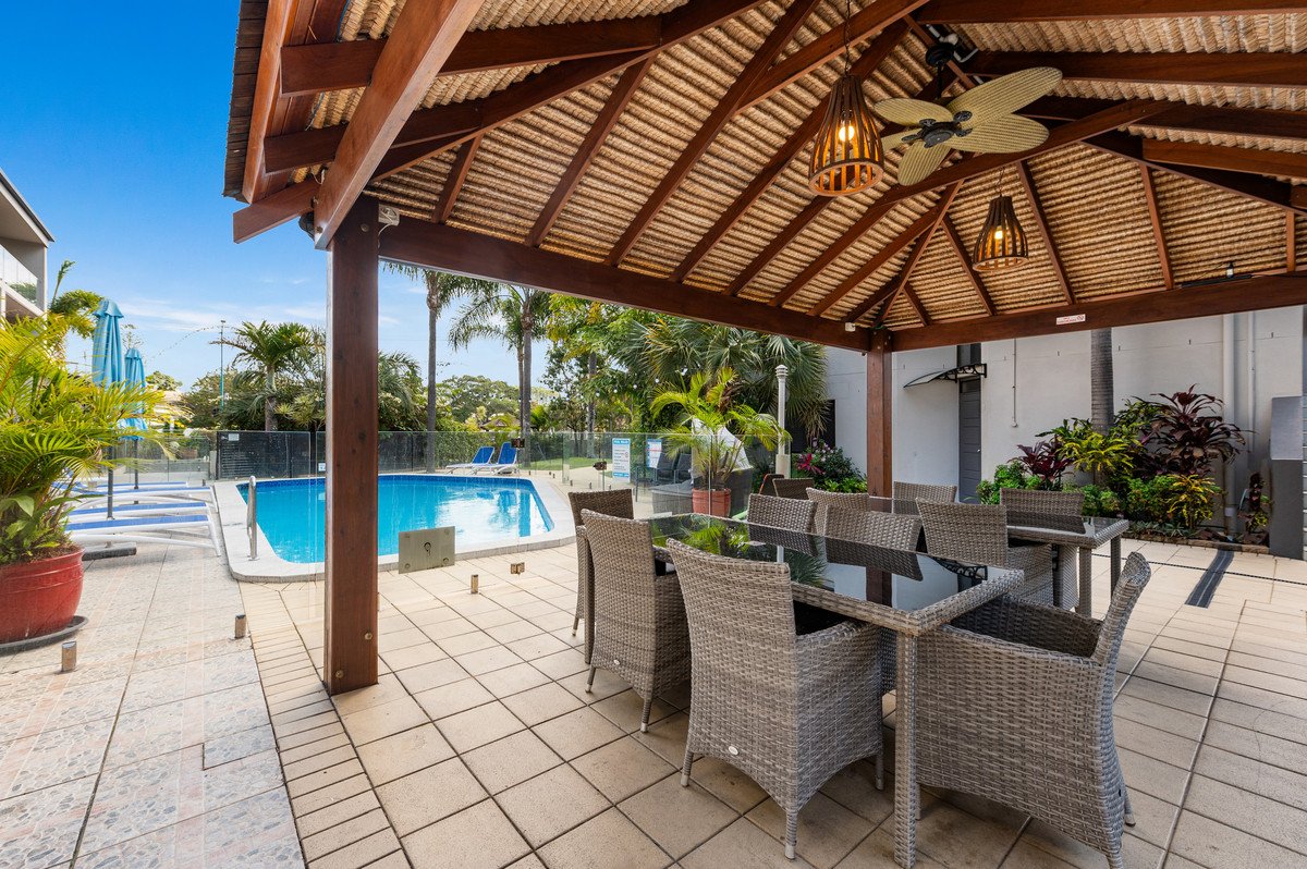 27/1849-1851 Gold Coast Highway BURLEIGH HEADS 10