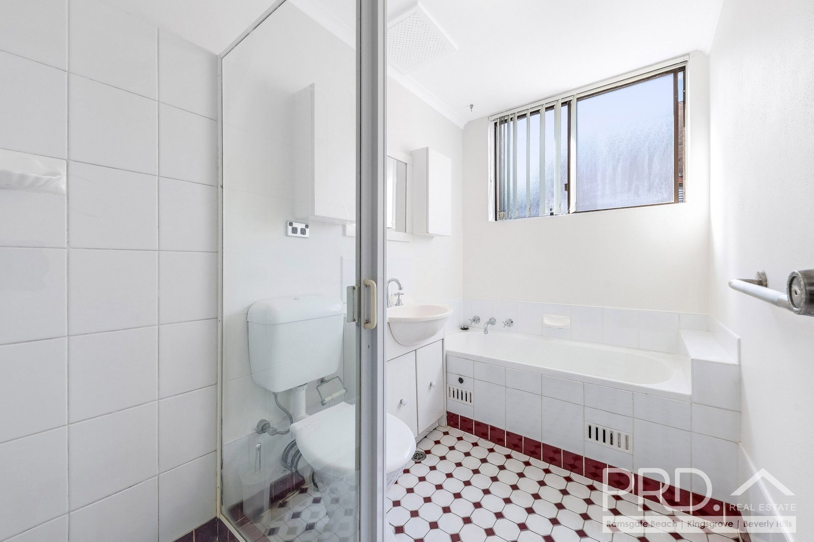 2/72-78 Jersey Avenue MORTDALE 4