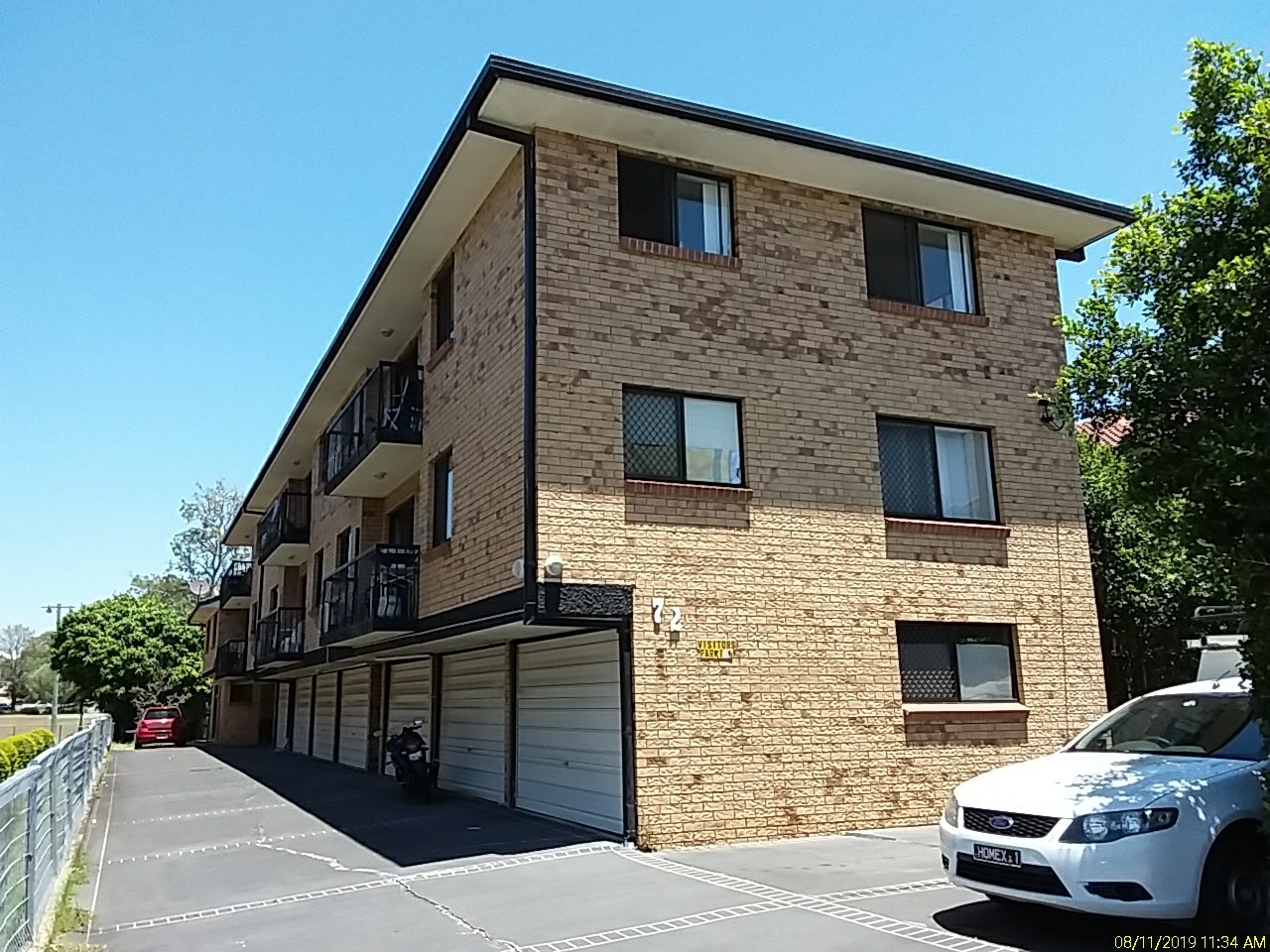 2/72 Eton Street NUNDAH 2
