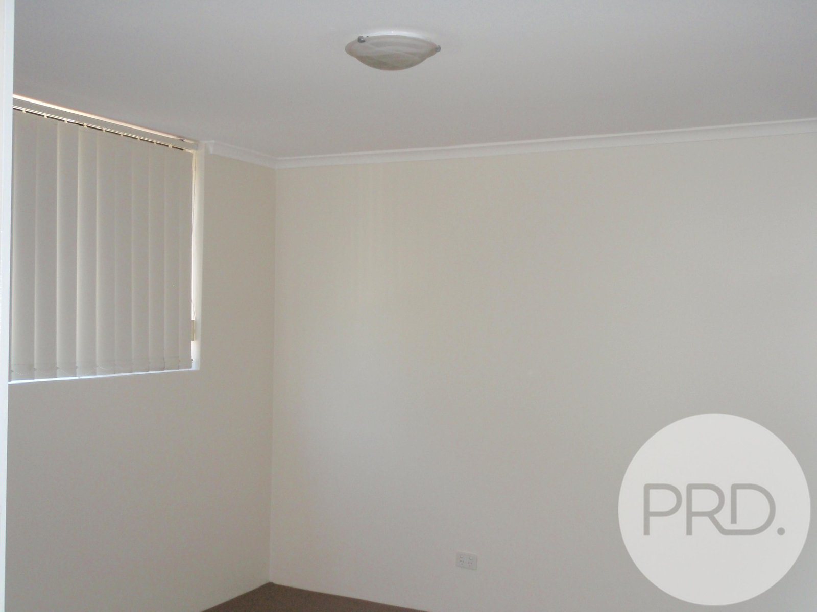 2/72 Jenner Street NUNDAH 5