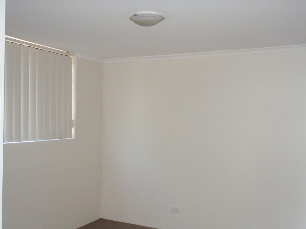 2/72 Jenner Street NUNDAH 5