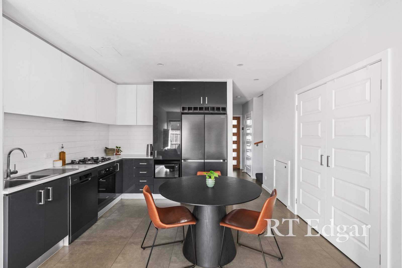 Real Estate and Property in 2/72 Liston Avenue, Reservoir, VIC