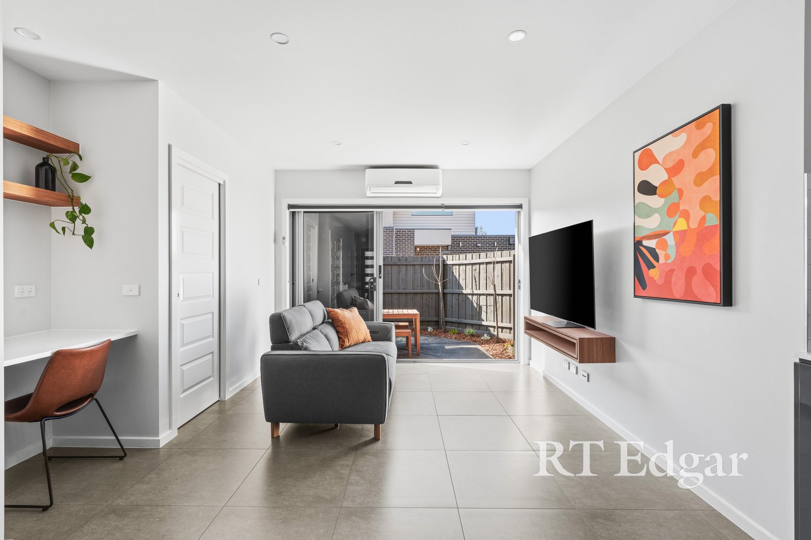 Real Estate and Property in 2/72 Liston Avenue, Reservoir, VIC