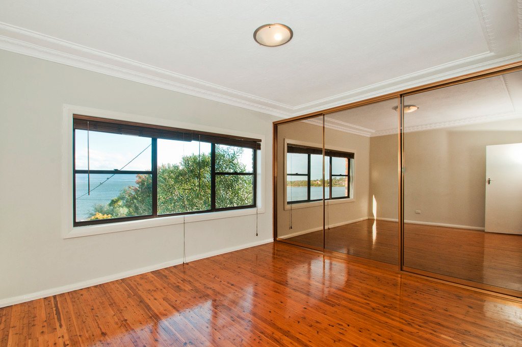 272 Northcliffe Drive LAKE HEIGHTS 5