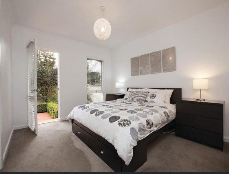 Gallery: 2/72 Roslyn Street