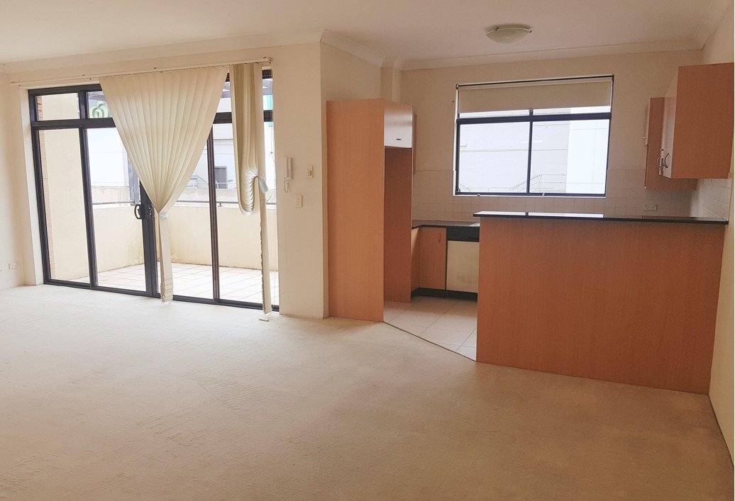 27/2A Cross Street HURSTVILLE 2