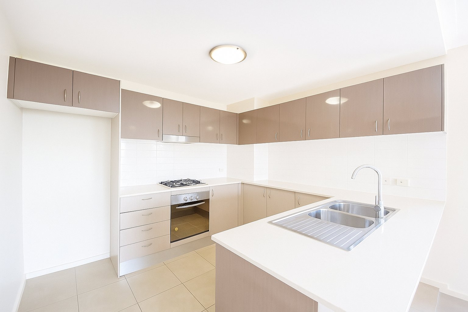 27/3-5 Goulburn Street LIVERPOOL 3