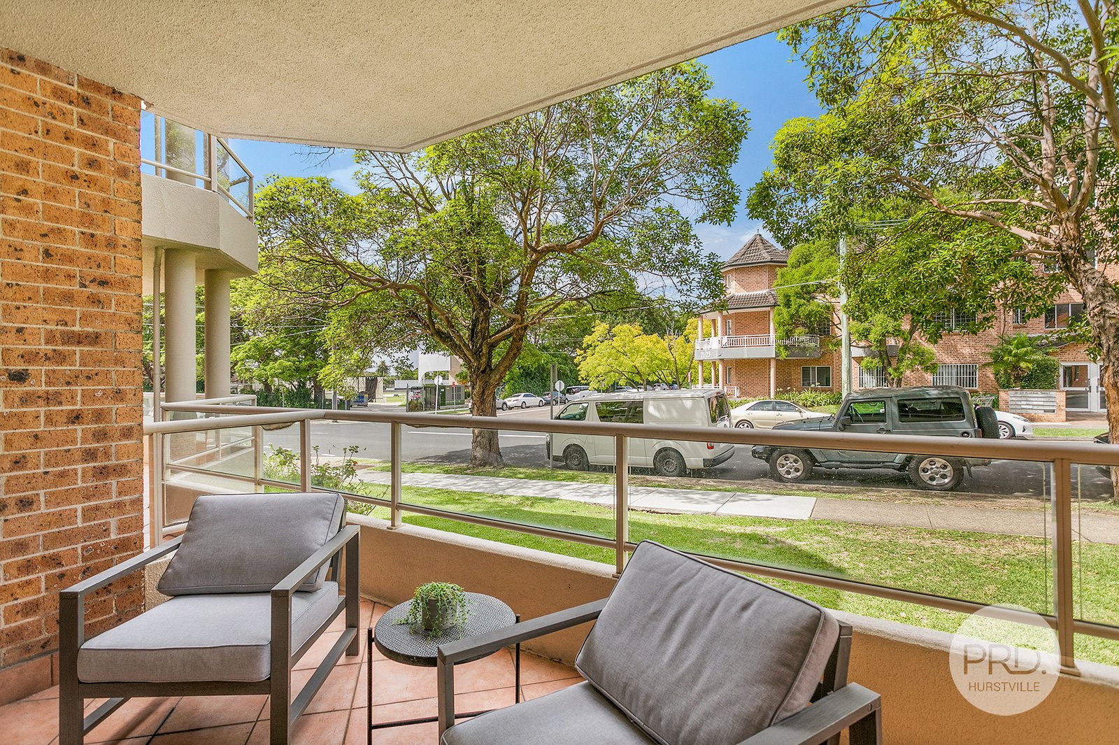 2/73-75 Dora Street HURSTVILLE 9