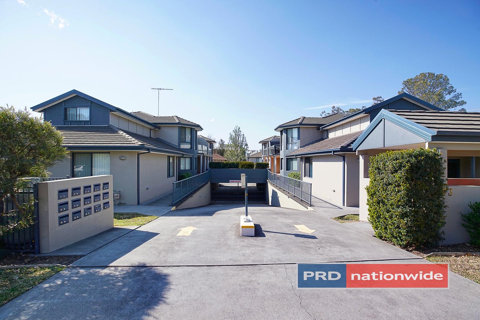 2/73-75 Stafford Street KINGSWOOD 1