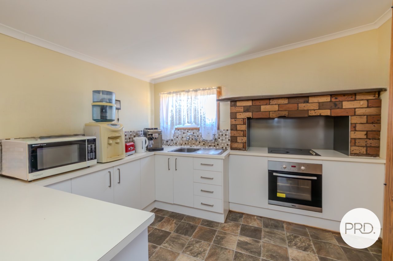 273 Iraak Lake Road IRAAK 8