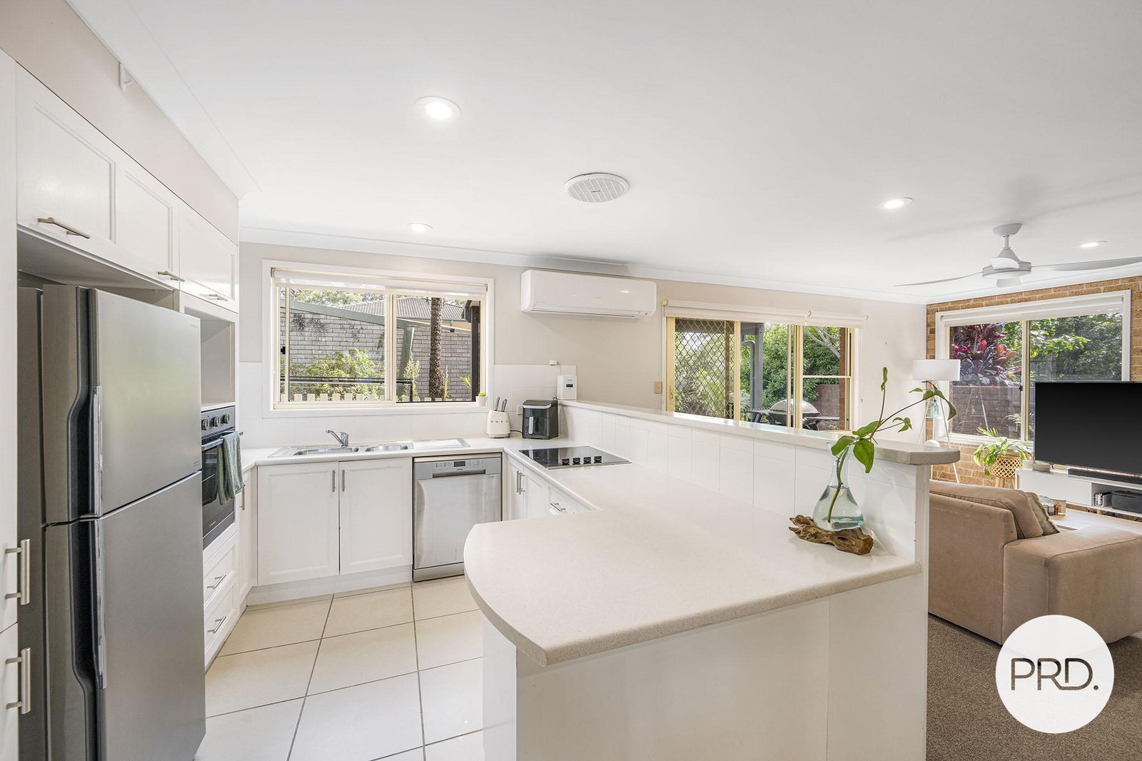 2/73 Norman Street LAURIETON 2