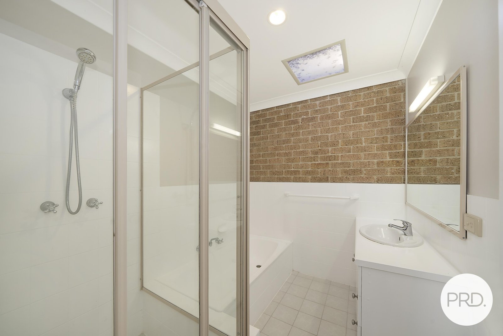 2/73 Norman Street LAURIETON 9