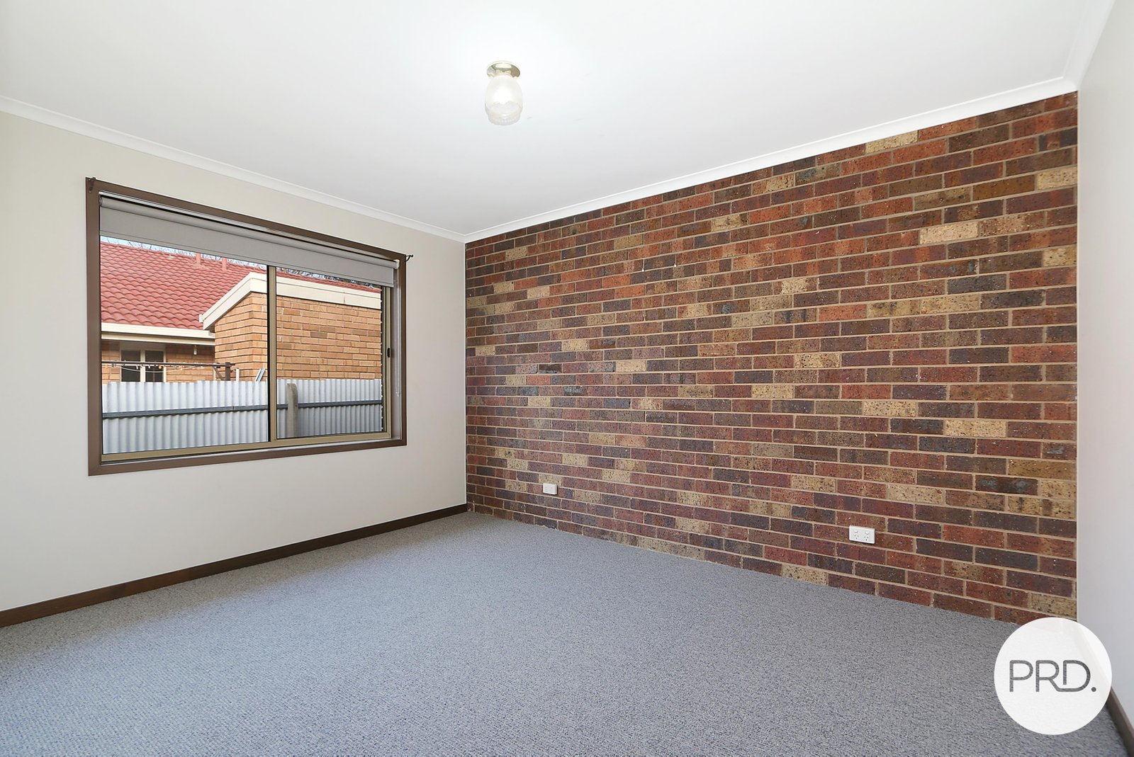 2/731 Lavis Street EAST ALBURY 7