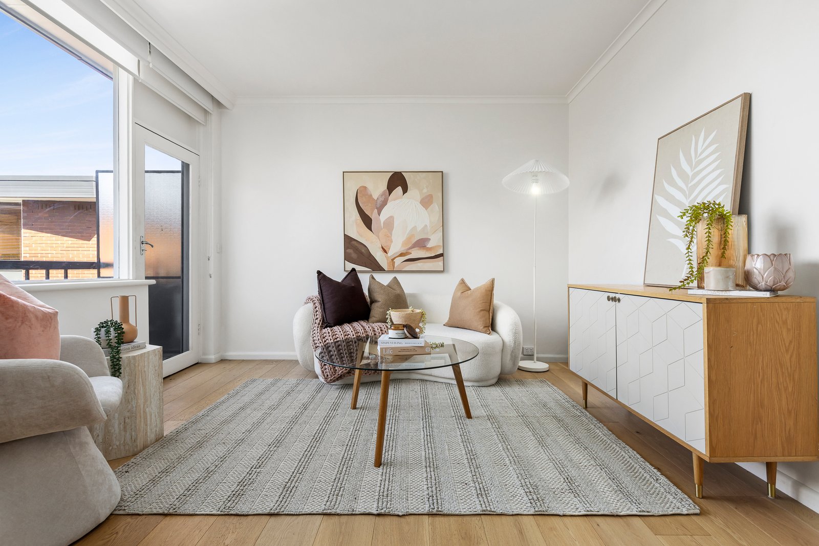 Gallery: 27/327 Orrong Road