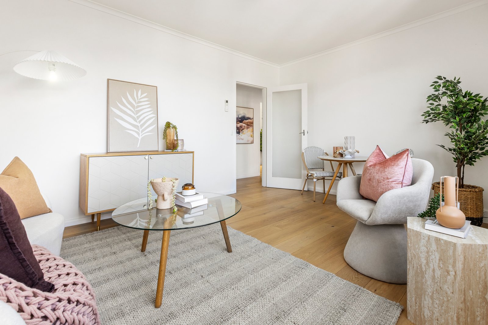Gallery: 27/327 Orrong Road