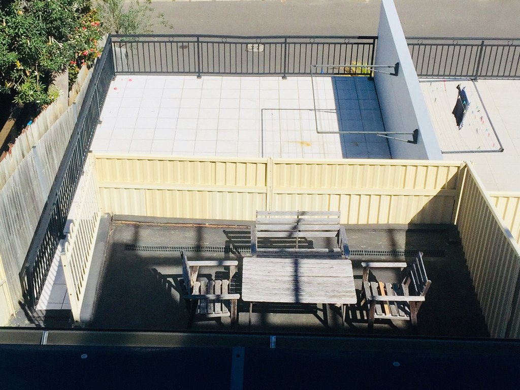 2/73A St Georges Pde  HURSTVILLE 8