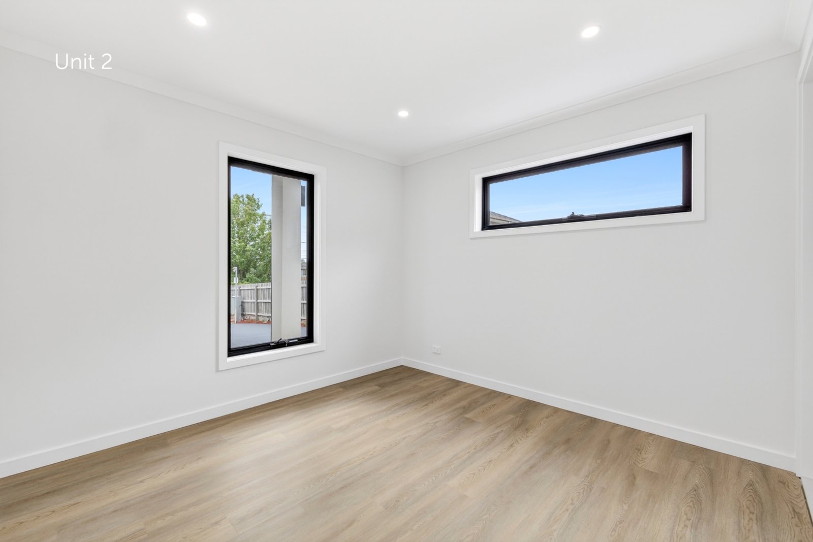 Gallery: 2/74 Ferntree Gully Road