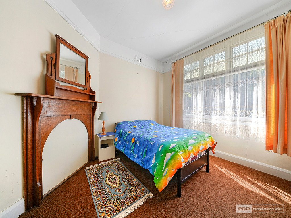 274 Park Street NORTH HOBART 8