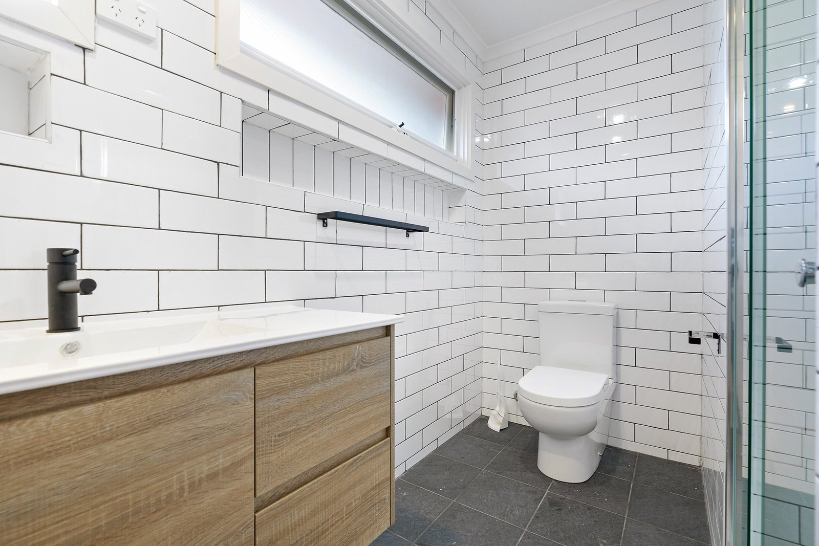 Real Estate and Property in 2/74 Severn Street, Box Hill North, VIC