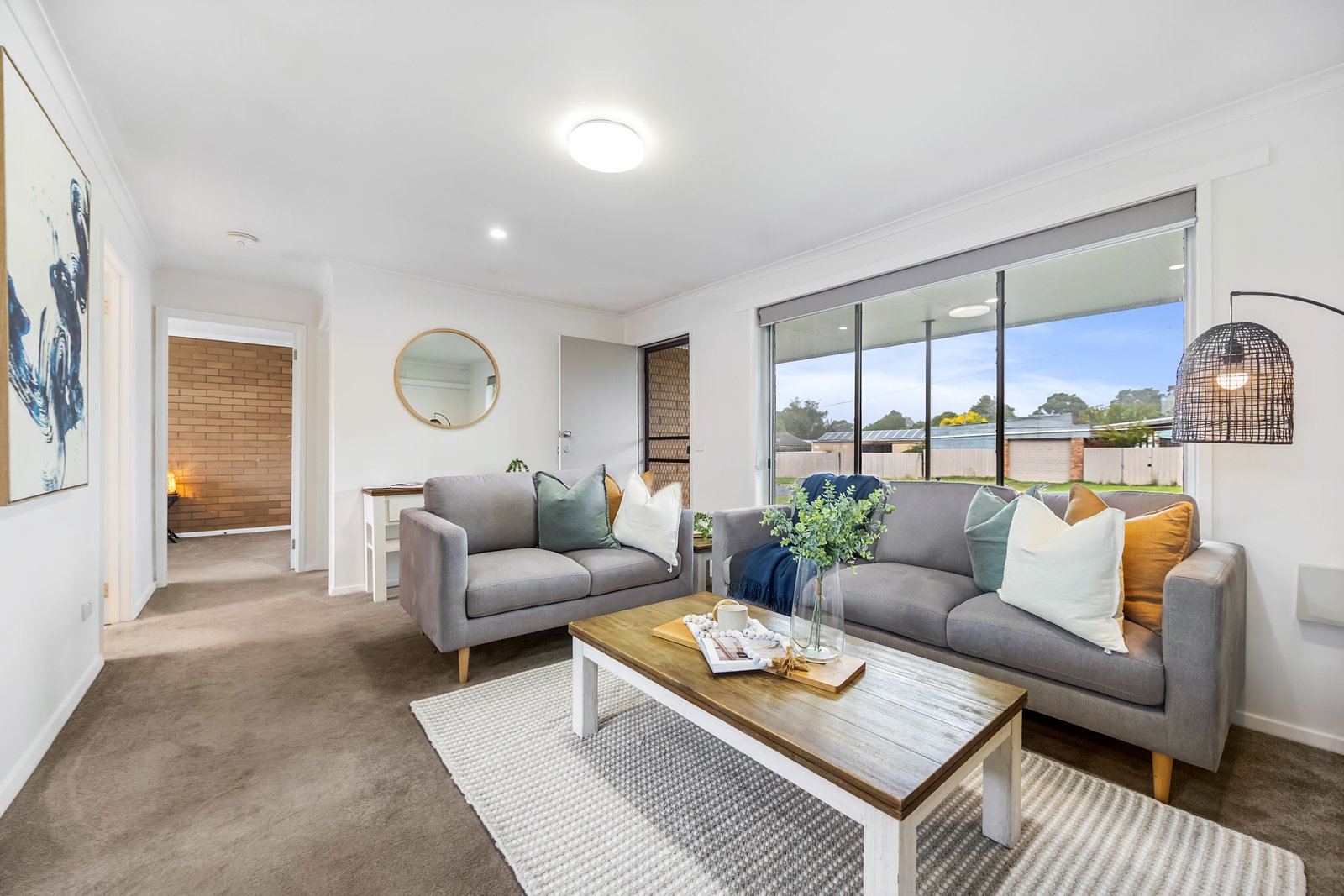 2/749 Geelong Road CANADIAN 6