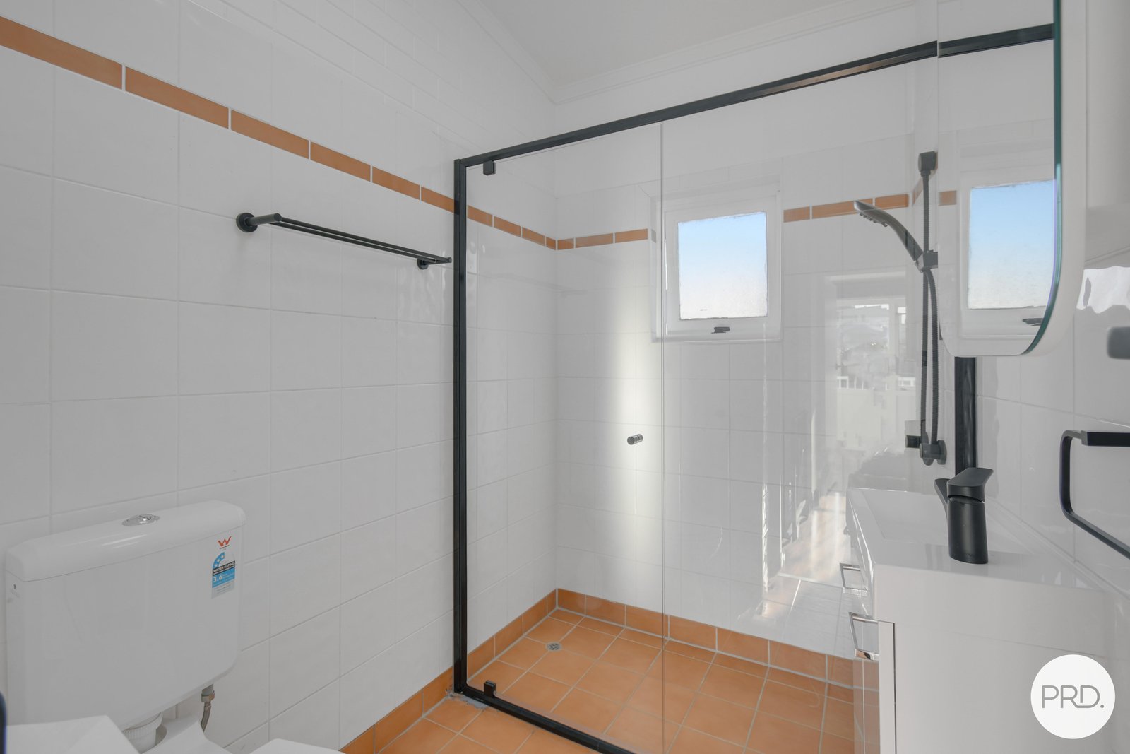 2/74A Pacific Parade BILINGA 6