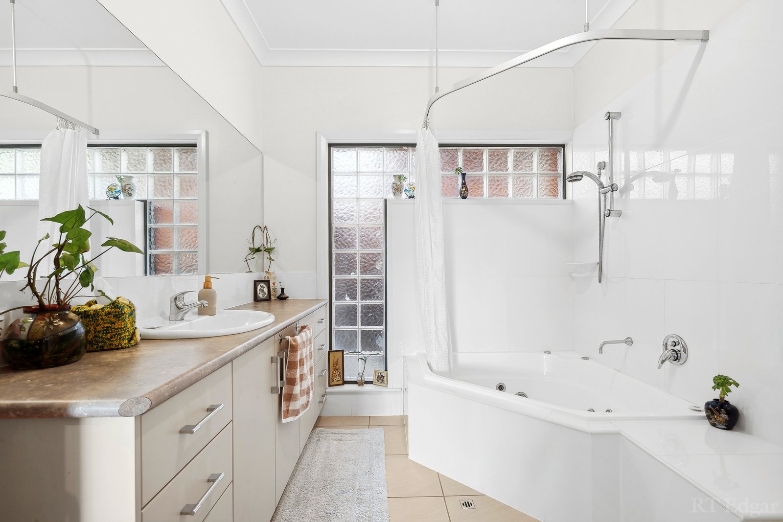 Real Estate and Property in 275 Barham River Road, Apollo Bay, VIC