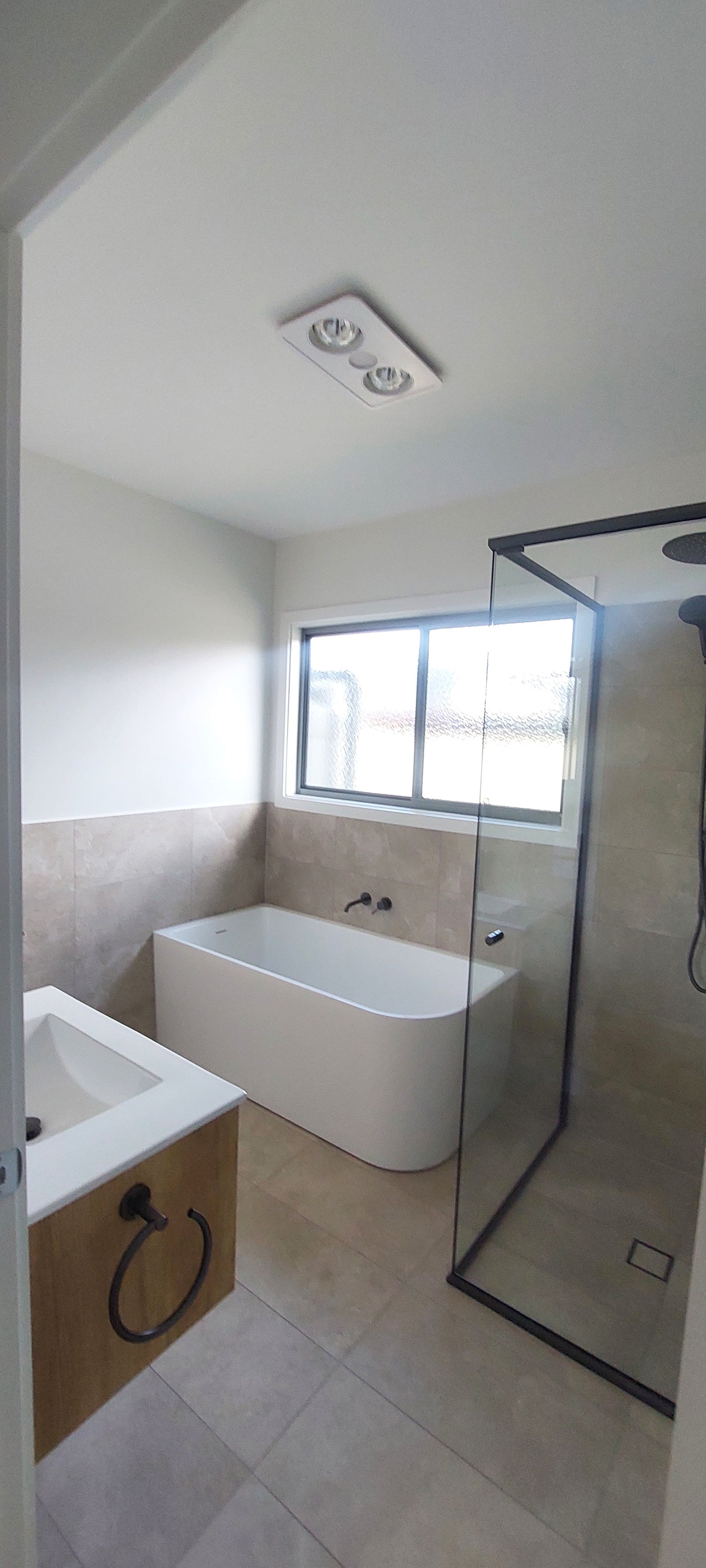 2/75 Fitzroy Steet  TUMUT 2