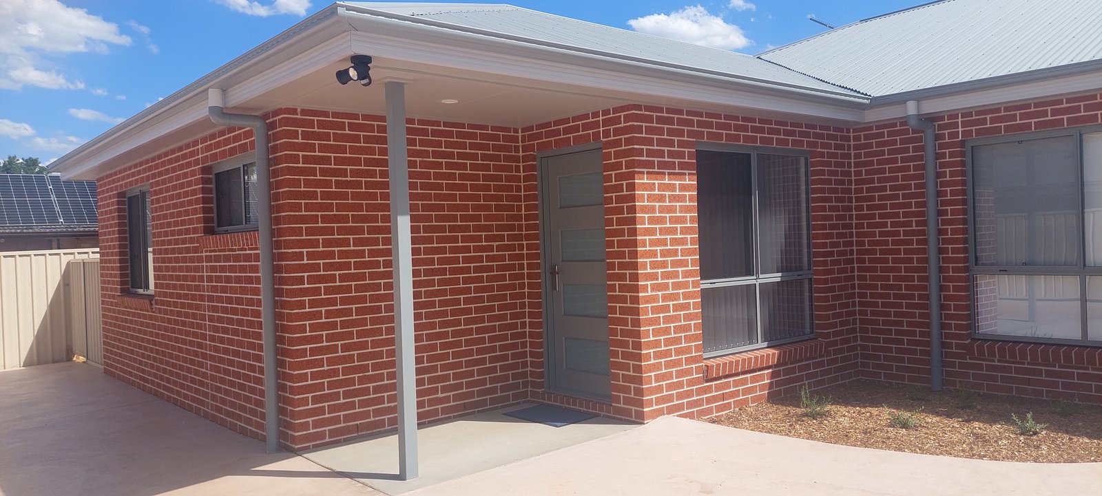 2/75 Fitzroy Steet  TUMUT 3