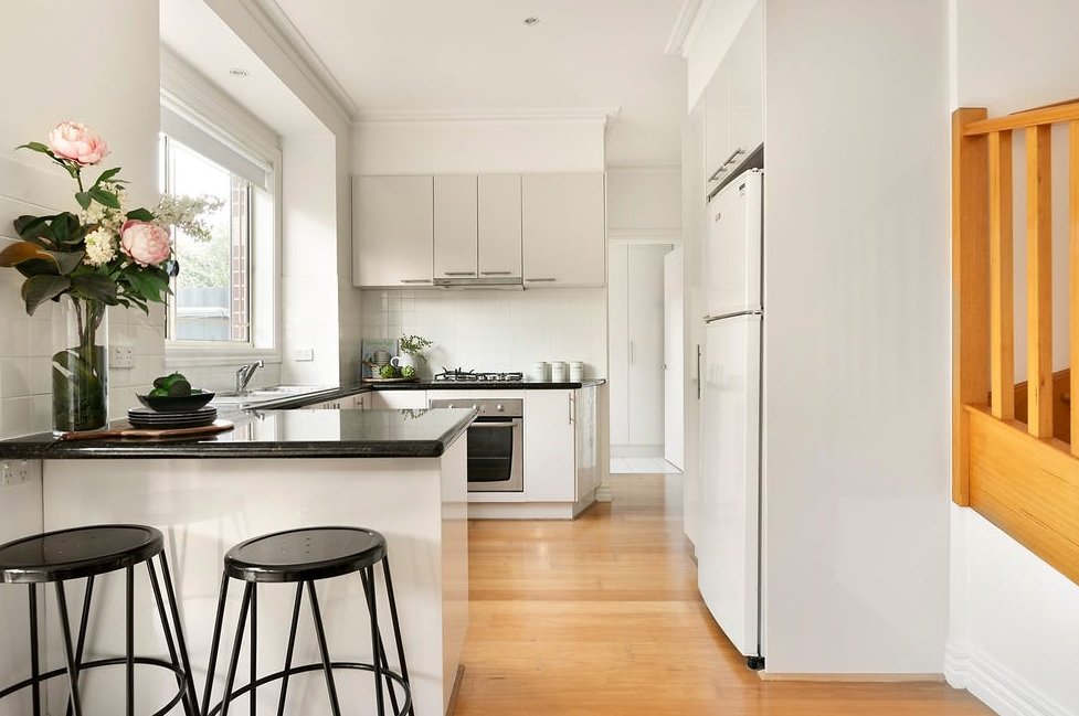 Real Estate and Property in 2/75 Green Street, Ivanhoe, VIC