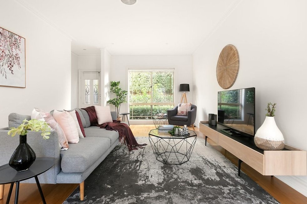 Real Estate and Property in 2/75 Green Street, Ivanhoe, VIC