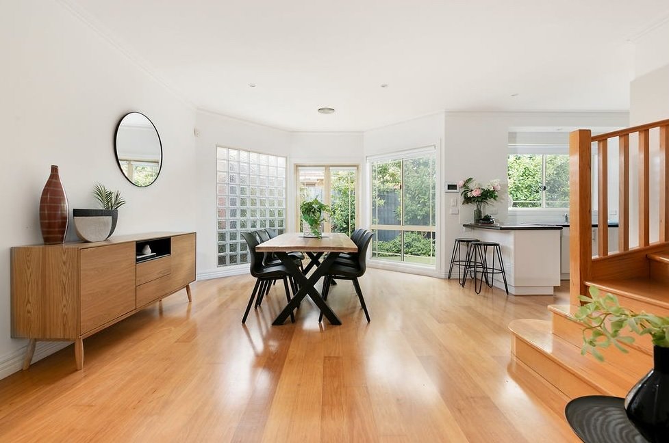 Real Estate and Property in 2/75 Green Street, Ivanhoe, VIC